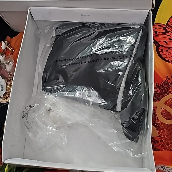 NIB NWT BLACK Suede Boots - Picture 9 of 9